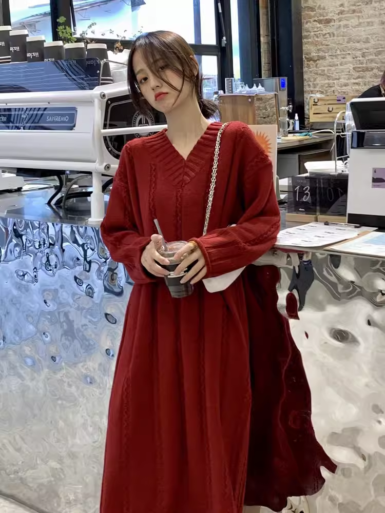 Plus size women's autumn and winter new style loose thickened inner sweater skirt fat mm lazy style red knitted dress