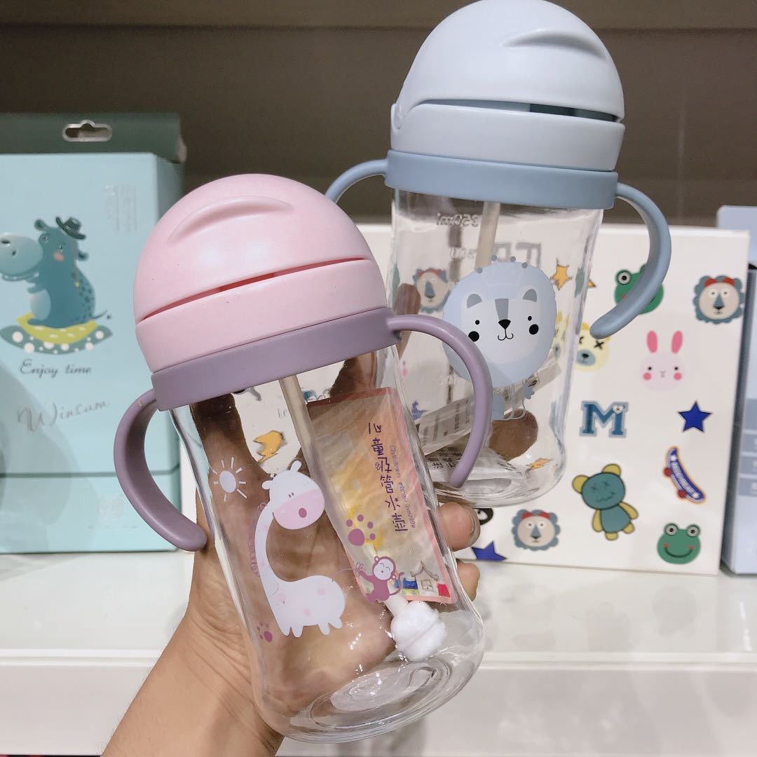 Infant and toddler sippy water cup with handle for easy carrying baby anti-reflux learning drinking cup with scale 350ml