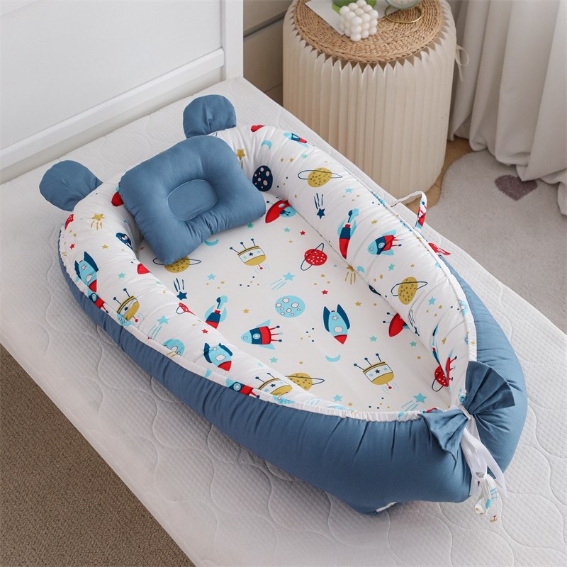 cross-border hot sale detachable crib middle bed side portable folding bionic mattress machine washable shape baby pillow