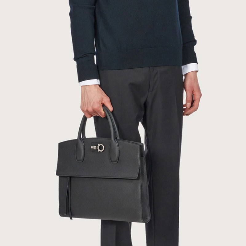 Ferragamo Salvatore Ferragamo Men's Leather Gancini Handbag Briefcase Computer Bag 240963 0753704-Black