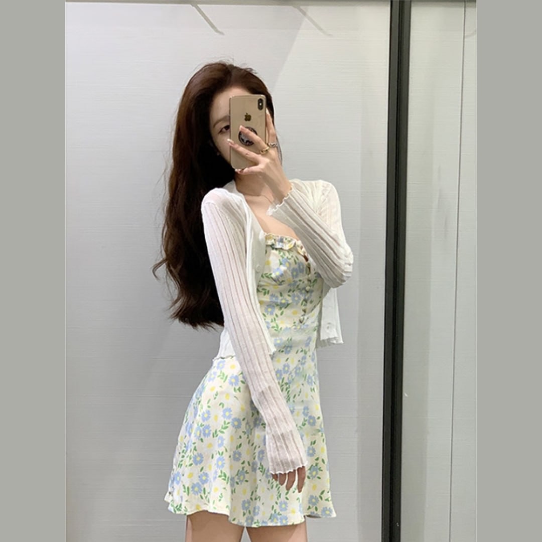 Dimensional embroidered dress French style beautiful gentle wind floral sling dress women's summer 2023 new style small skirt feeling color S