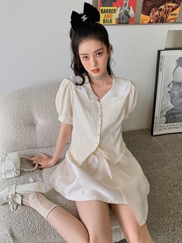 French style small fragrance shirt 2023 new summer lotus leaf doll collar single-breasted button puff sleeve waist cardigan